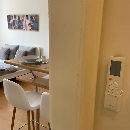 Location Air-conditioned Apartment Pressburg