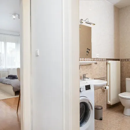 Location Air-conditioned