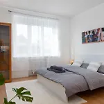 Location Air-conditioned * Μπρατισλάβα